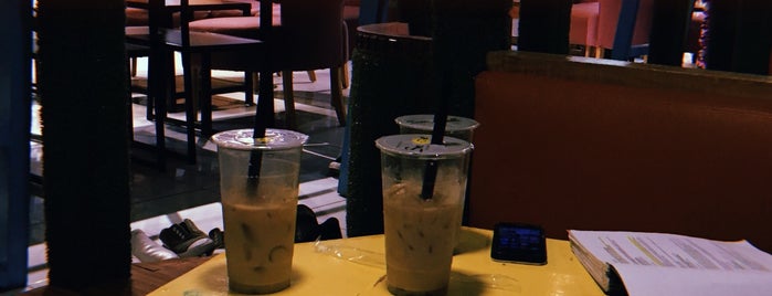 Soda Cafe is one of Tempat yang Disukai Novi.