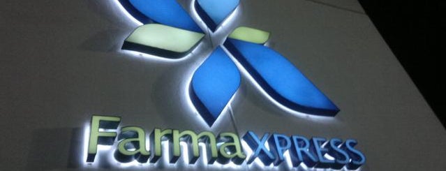 FarmaXPRESS is one of สถานที่ที่ Mariella ถูกใจ.