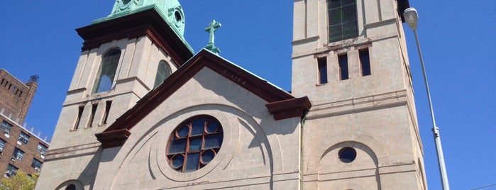 St. Teresa de Avila RC Church is one of Tempat yang Disukai Taylor.