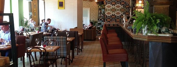 Голубка is one of Приятные кафе и бары Москвы.