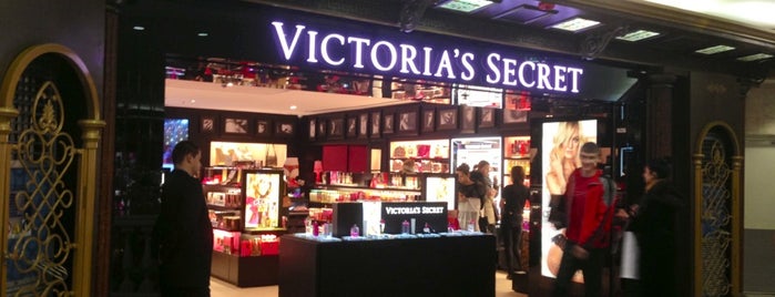 Victoria's Secret is one of Anna’s Liked Places.