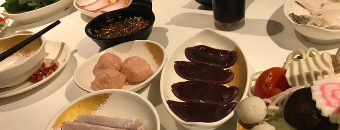 OK Shabu Shabu is one of Christine : понравившиеся места.