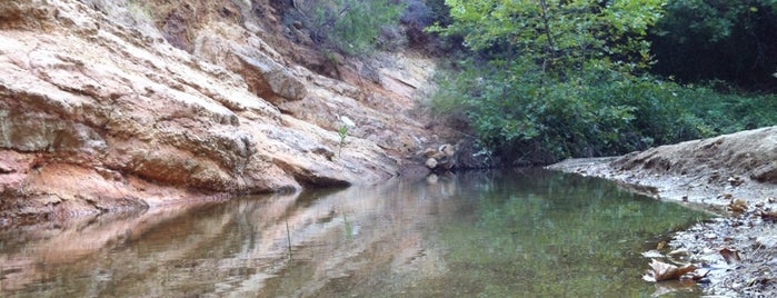 Διωνοπόταμο is one of สถานที่ที่ Constantine ถูกใจ.