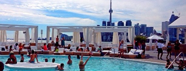 Cabana Pool Bar is one of Toronto - Been Here #1.