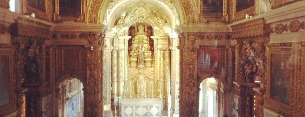 Museu Nacional do Azulejo is one of Tempat yang Disukai Tiffany.