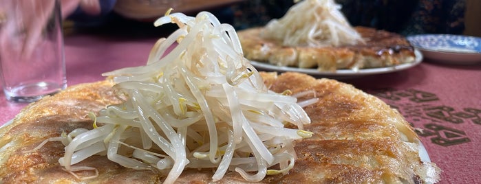 むつ菊 助信店 is one of Restaurant/Gyoza, Savoury pancakes.