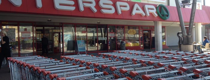 INTERSPAR is one of Annaさんのお気に入りスポット.