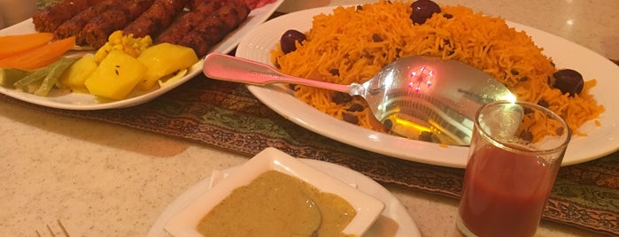 Maharaja Restaurant | رستوران مهاراجه is one of Nora'nın Kaydettiği Mekanlar.