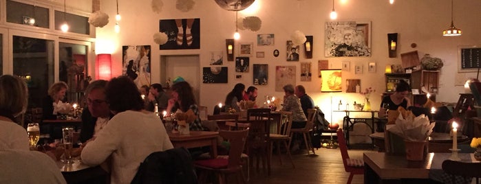 Cassiopeia - Bioland Restaurant + Live Club is one of Locais salvos de Lukas.
