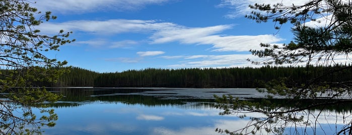 Hossan luontokeskus is one of Muu Suomi.
