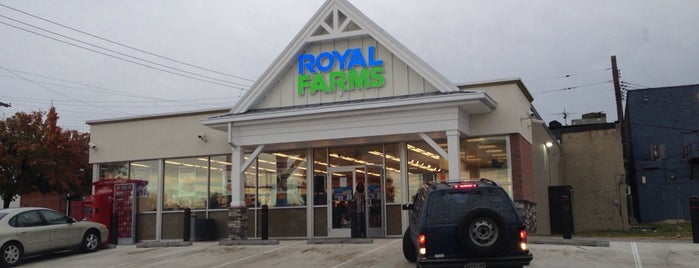 Royal Farms is one of Jonathanさんのお気に入りスポット.