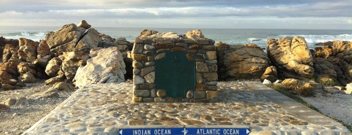 Cape L’Agulhas - Southernmost Point of Africa is one of Lugares en el Mundo!!!!.