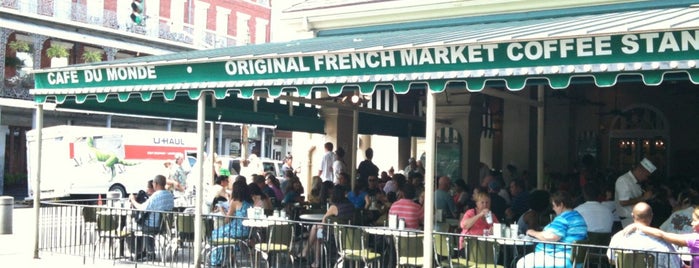 Café du Monde is one of New Orleans.
