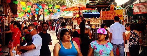Historic Market Square San Antonio is one of Locais curtidos por kayla.