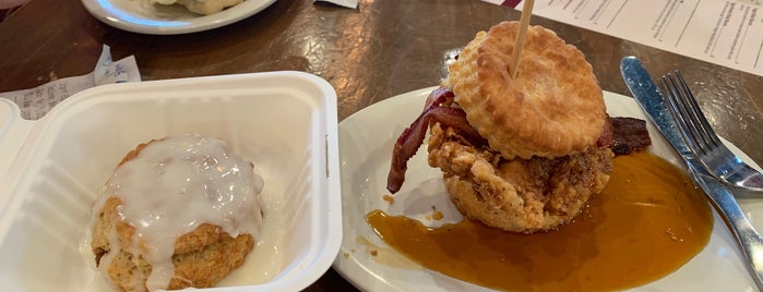 Maple Street Biscuit Company is one of Tally Saves.