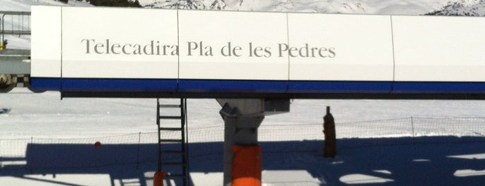 TSD6 Pla de les Pedres is one of Esquí.