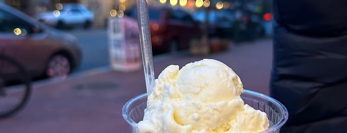Mount Desert Island Ice Cream is one of DC tips.