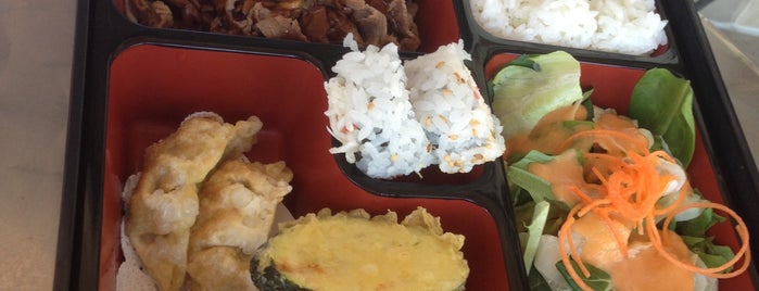 Ichizen Sushi and Japanese Cuisine is one of Orte, die Conrad & Jenn gefallen.