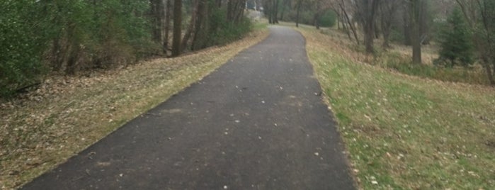 Furness Parkway Trail is one of Favorites.