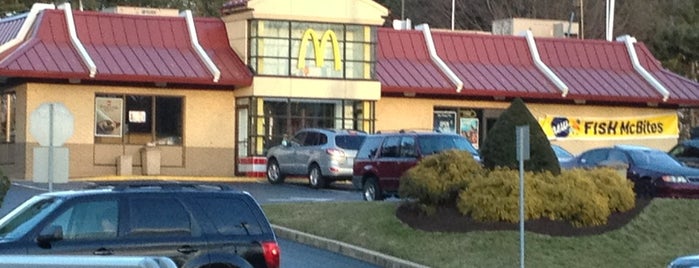 McDonald's is one of Orte, die Richard gefallen.