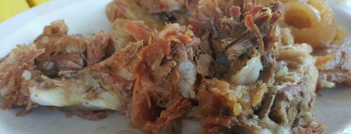 Carnitas las fuentes is one of Rosse Marieさんのお気に入りスポット.