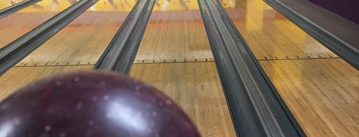 Bogey Lanes is one of My favorite places.