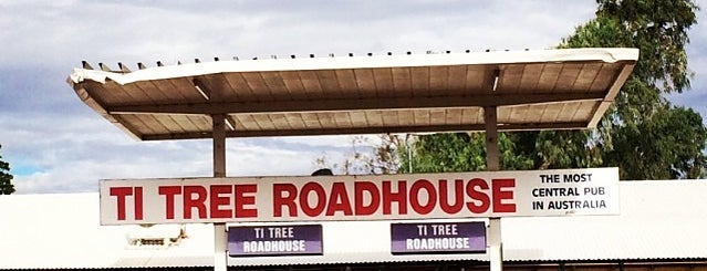 Ti Tree Roadhouse is one of Orte, die James gefallen.