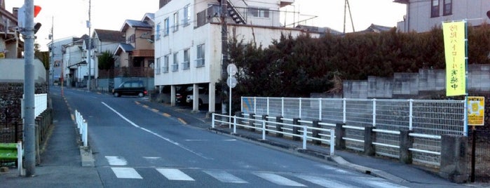城前橋 is one of 霞川にかかる橋.