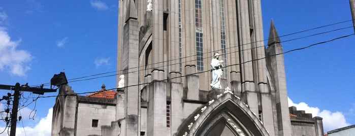 Paróquia Nossa Senhora de Bonsucesso is one of Paróquias do Rio [Parishes in Rio].