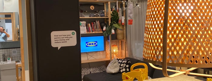 IKEA is one of Raluca Bastucescu : понравившиеся места.