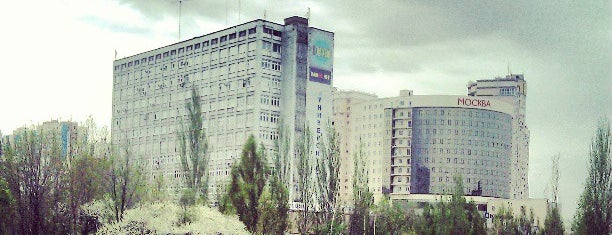 Поволжский Государственный университет телекоммуникаций и информатики (корпус №2) is one of สถานที่ที่ Draco ถูกใจ.