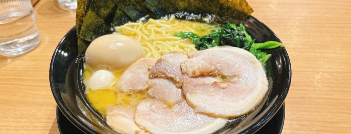 Tsunashima Shoten is one of 横浜家系ラーメン.