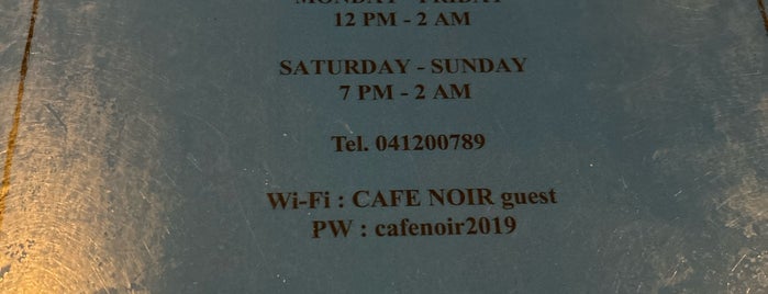 Cafè Noir is one of venice.