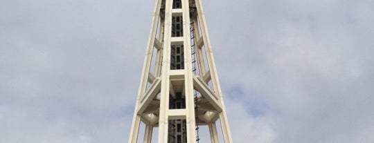 Space Needle is one of Columbia Expedition 6: West Coast at last!.