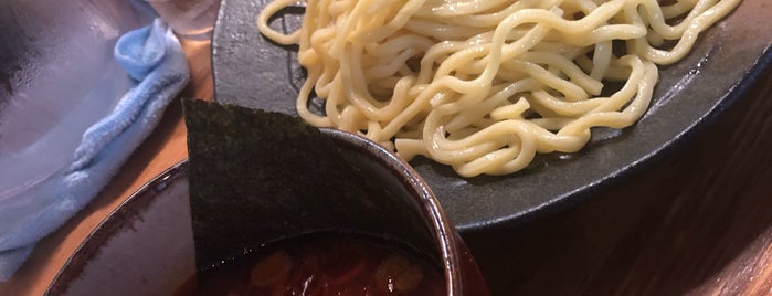つけ麺屋やすべえ is one of Guide to 千代田区's best spots.