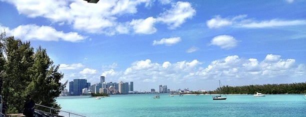 Miami Marine Stadium is one of Lugares favoritos de Horacio.