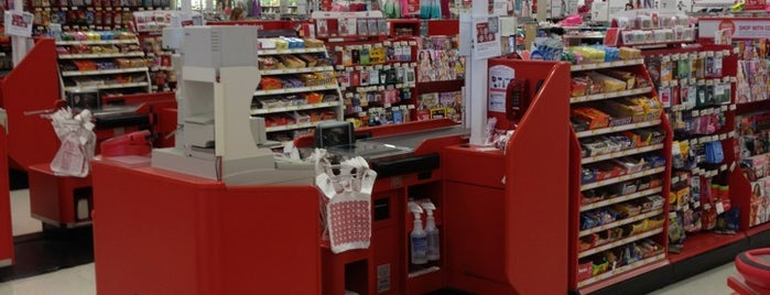 Target is one of Tempat yang Disukai Doug.