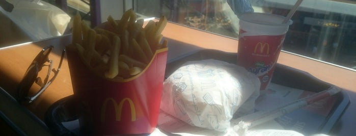McDonald's is one of yiyip icin.