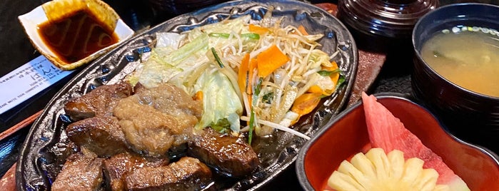 Han-Nya Japanese Restaurant is one of Foodies.