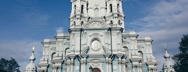 Smolny Cathedral is one of Polina 님이 좋아한 장소.