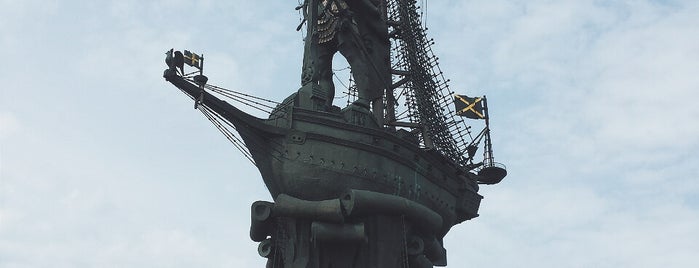 Peter The Great Statue is one of สถานที่ที่ Polina ถูกใจ.