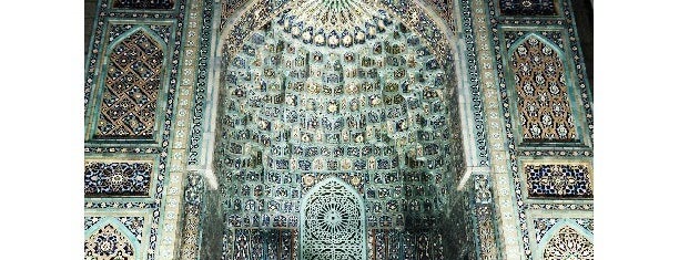 Saint Petersburg Mosque is one of Polina’s Liked Places.