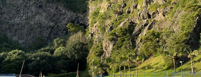 Porto da Caloura is one of Açores.