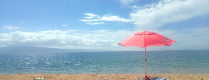 Kā‘anapali Beach is one of Maui.