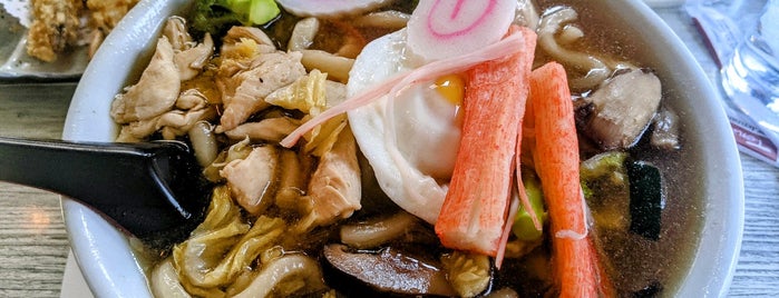 Sushi Ren is one of Lugares favoritos de Brittney.