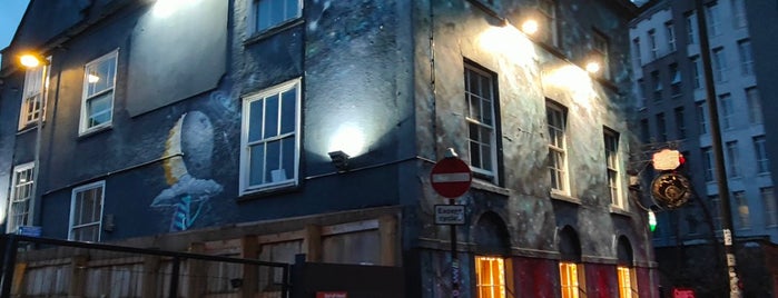 The Full Moon is one of Bristol Nightlife.