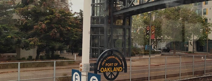 Port of Oakland is one of Commute.