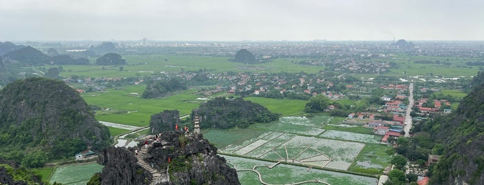 Hang Mua Viewpoint is one of Ninh Binh Place I visited.