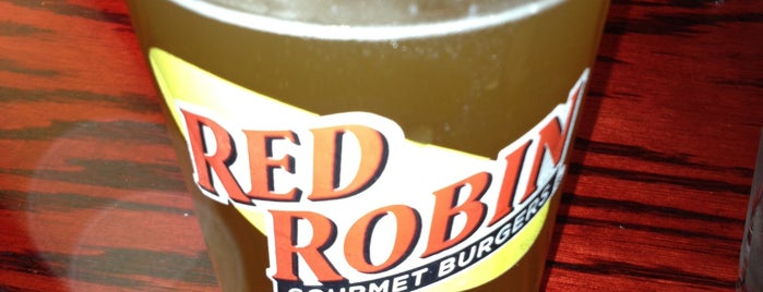 Red Robin Gourmet Burgers and Brews is one of Favorite.