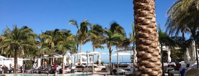 The St. Regis Bal Harbour Resort is one of Dicas MIA.